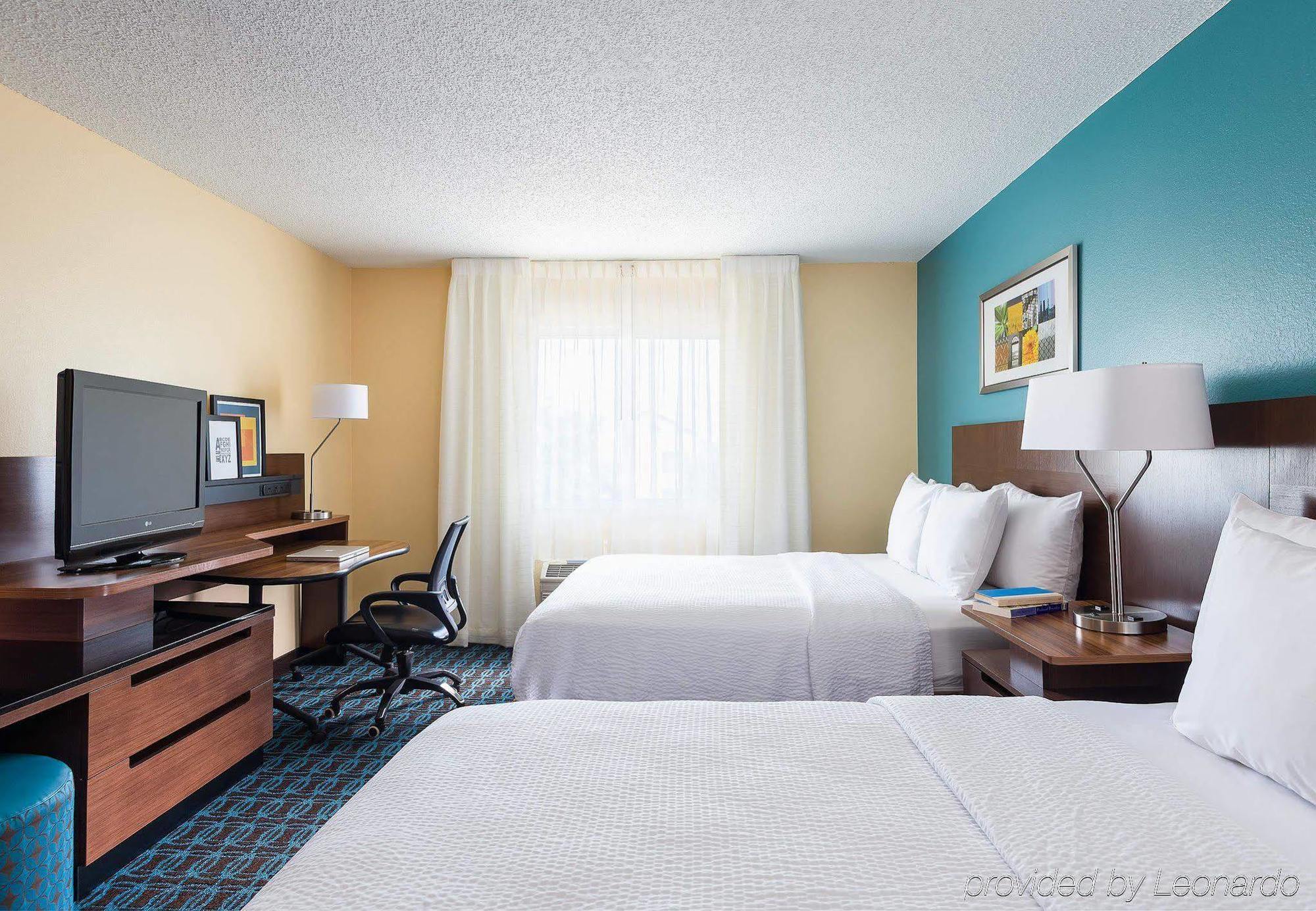 Fairfield Inn & Suites Dallas Park Central Zewnętrze zdjęcie
