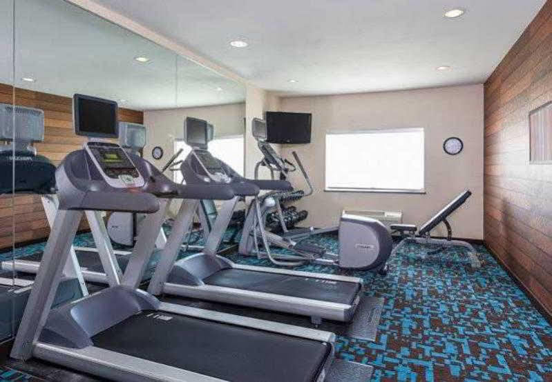 Fairfield Inn & Suites Dallas Park Central Zewnętrze zdjęcie